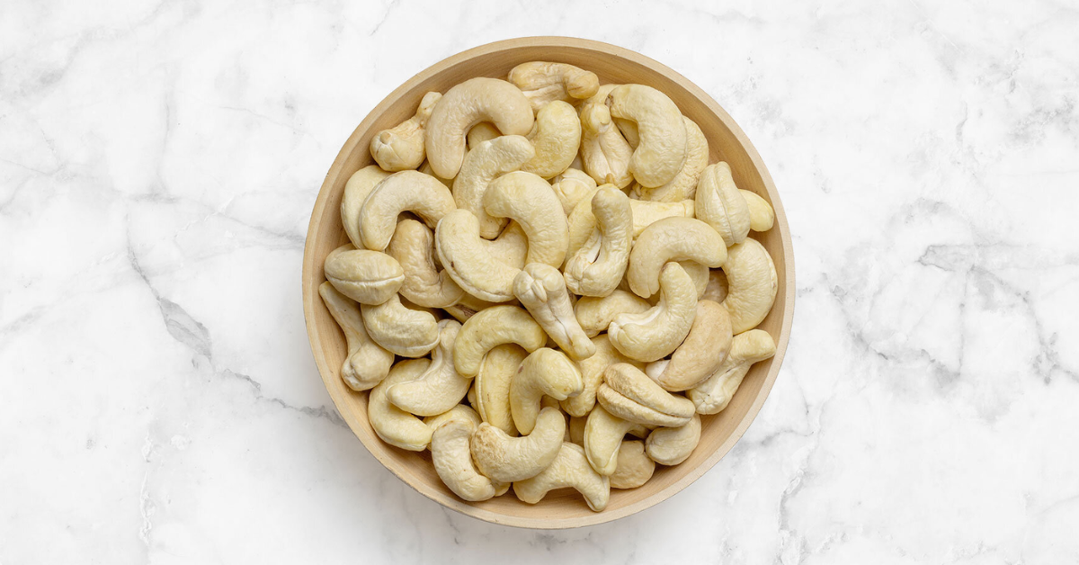 10 Cashew Benefits for Women’s Health, Uses, and Daily Intake